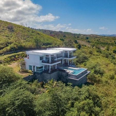 Villa Nambung Selong Belanak Εξωτερικό φωτογραφία