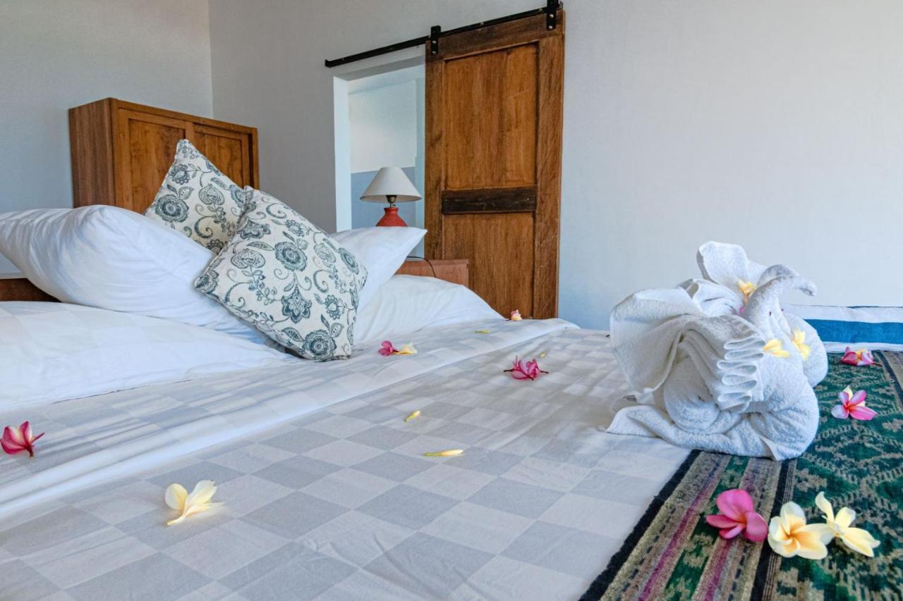 Villa Nambung Selong Belanak Εξωτερικό φωτογραφία