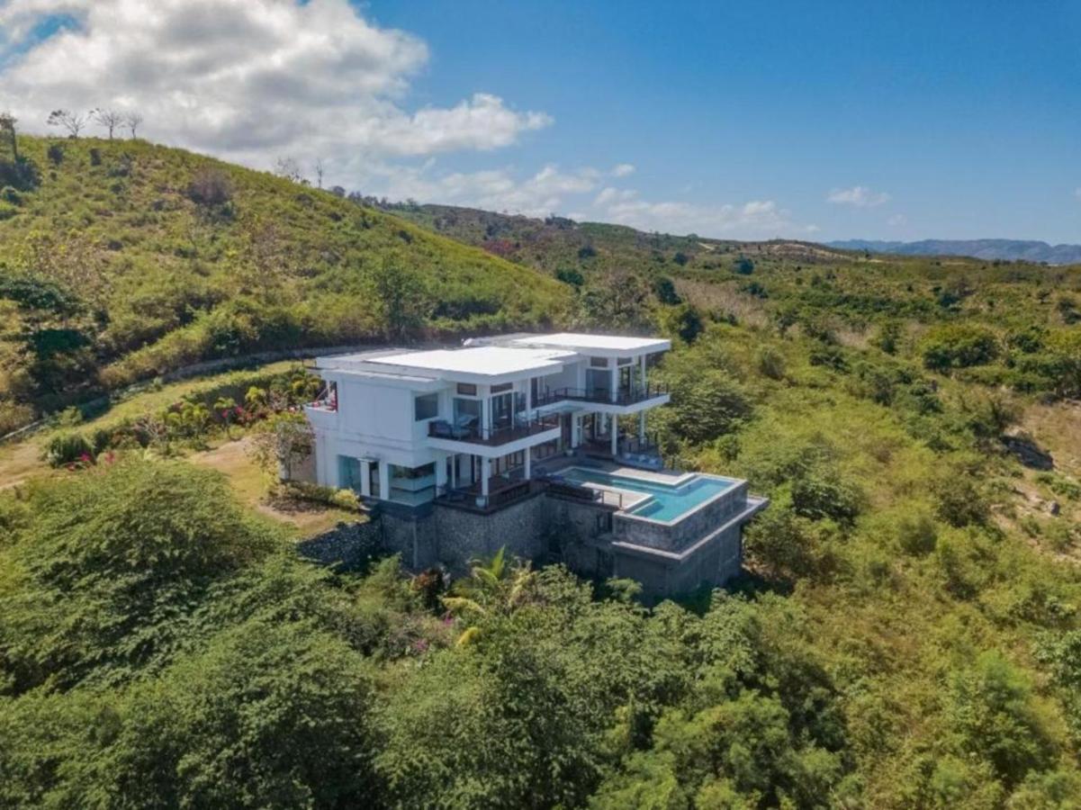 Villa Nambung Selong Belanak Εξωτερικό φωτογραφία